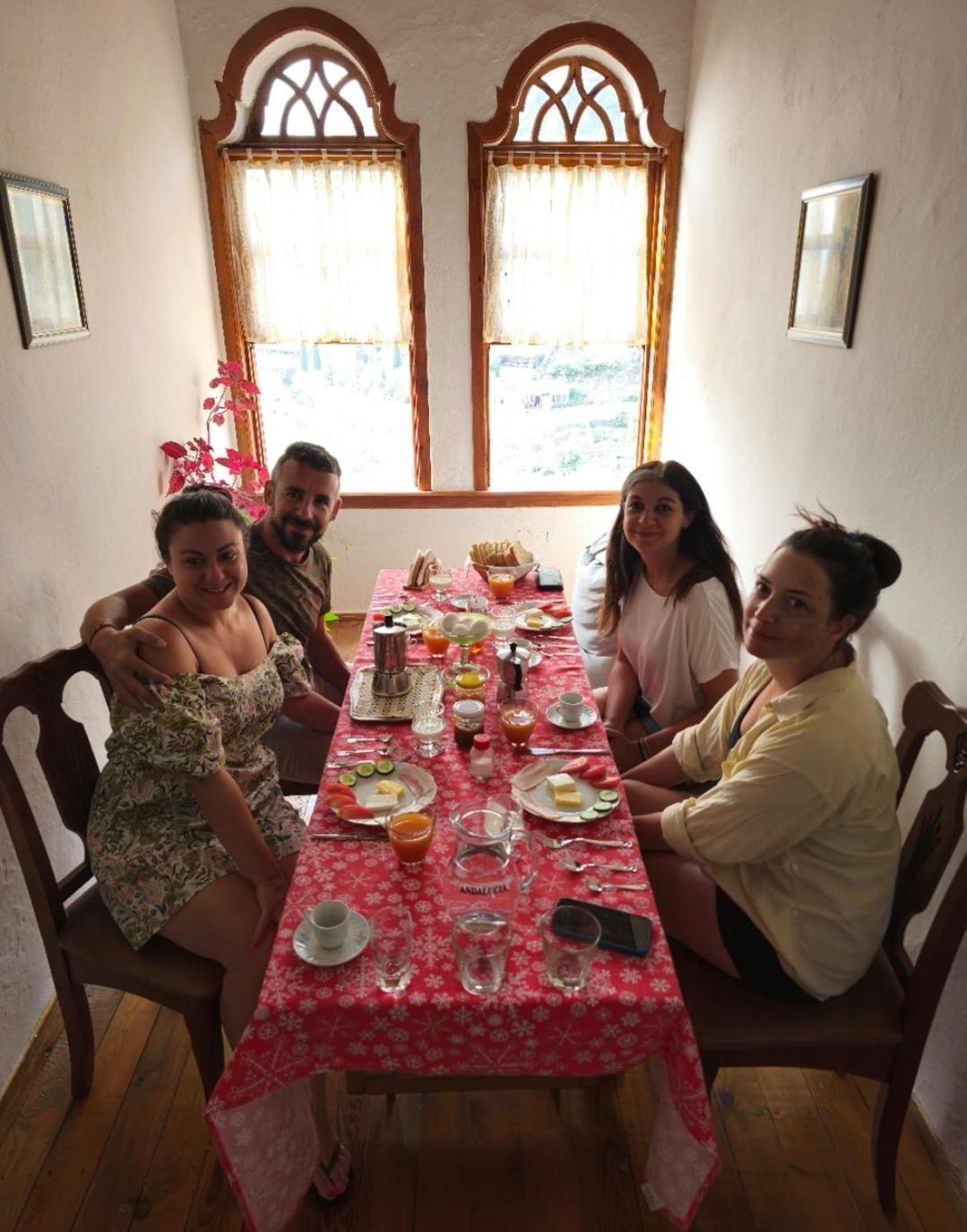 Guest House Panorama 培拉特 外观 照片