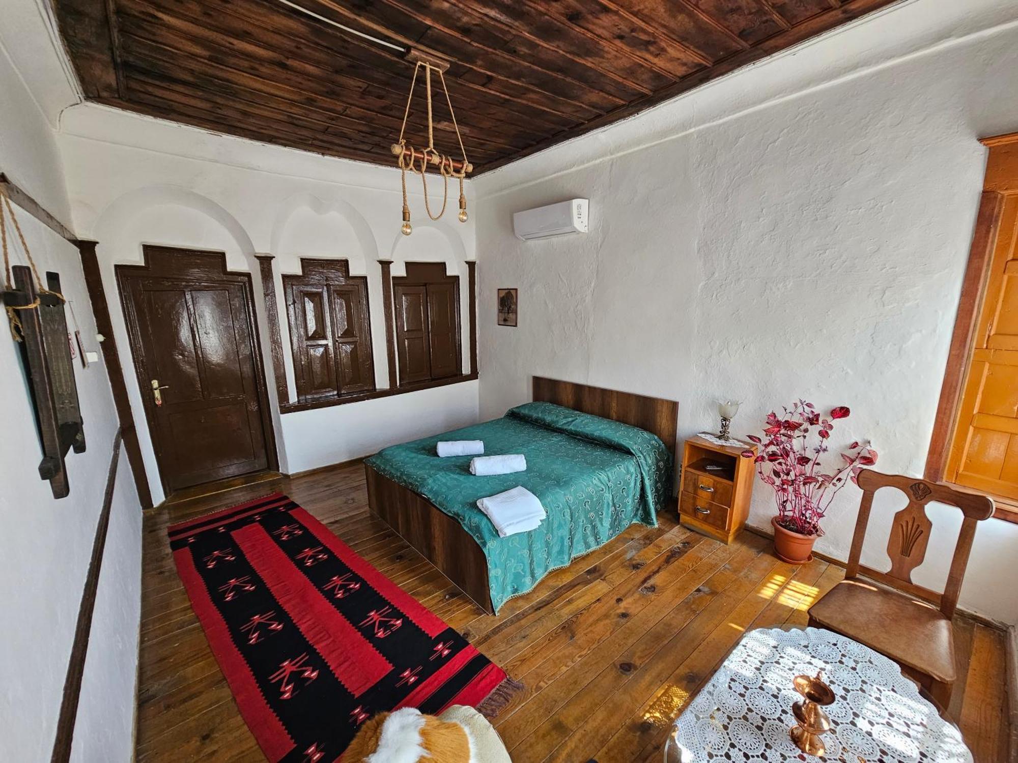 Guest House Panorama 培拉特 外观 照片