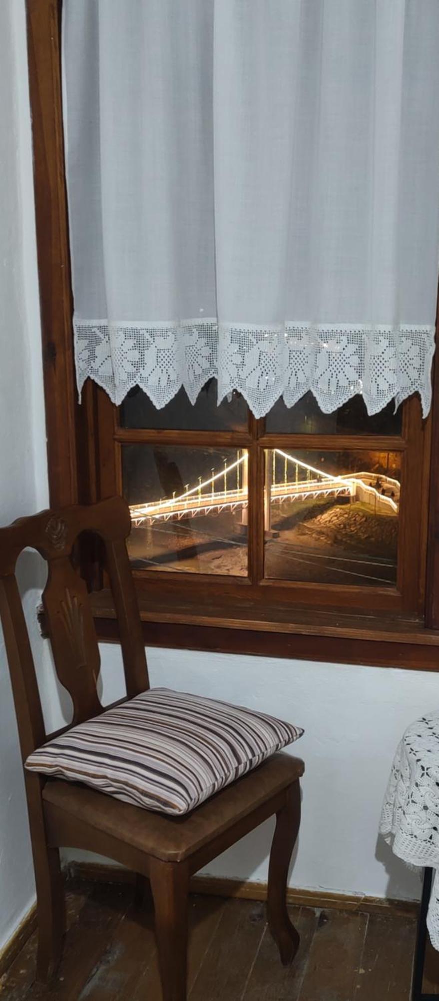Guest House Panorama 培拉特 外观 照片
