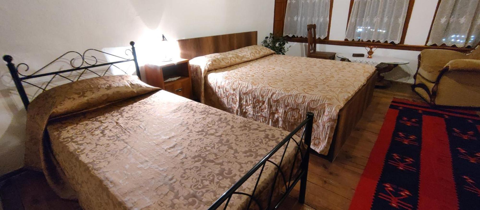 Guest House Panorama 培拉特 外观 照片