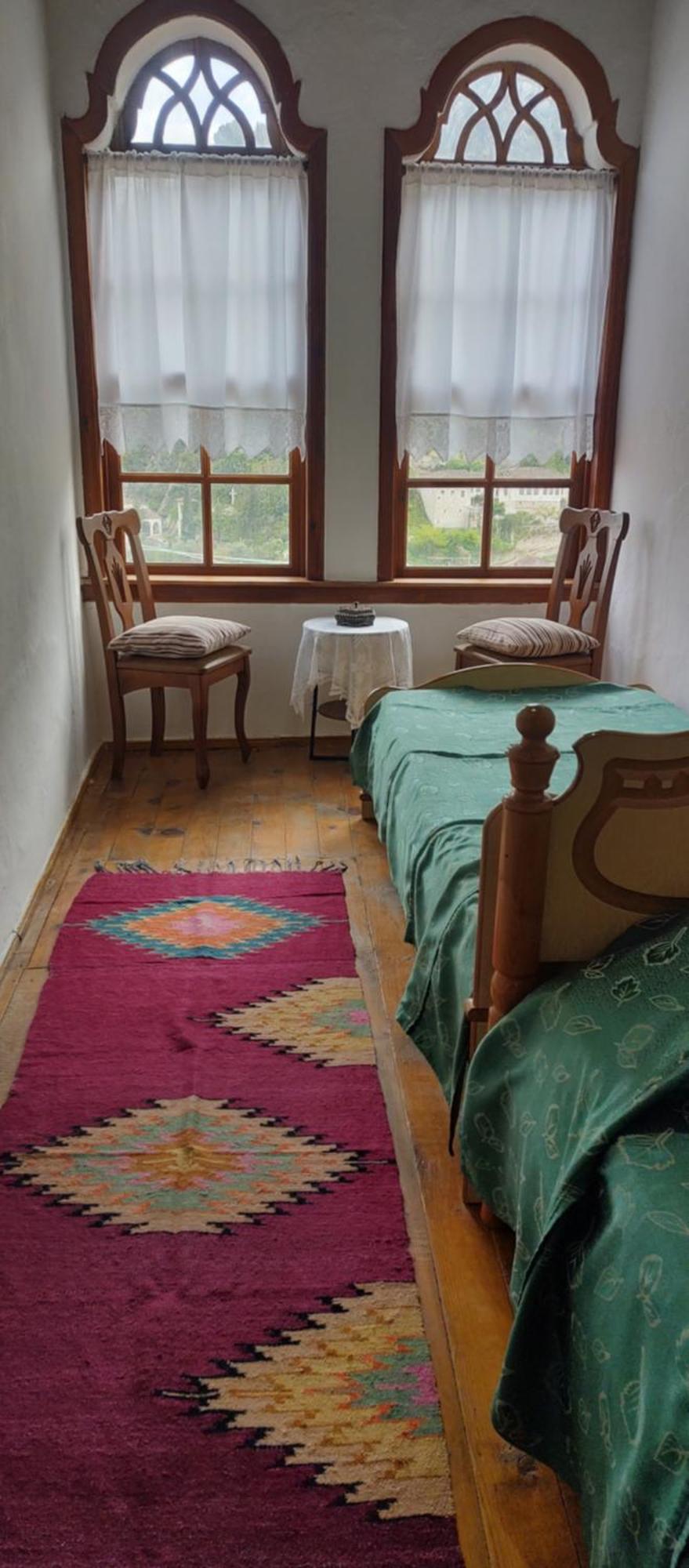 Guest House Panorama 培拉特 外观 照片